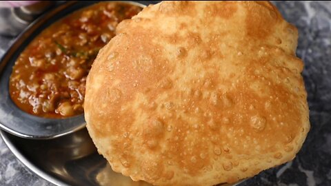 How to make chhole bhature at home #foodsgellary