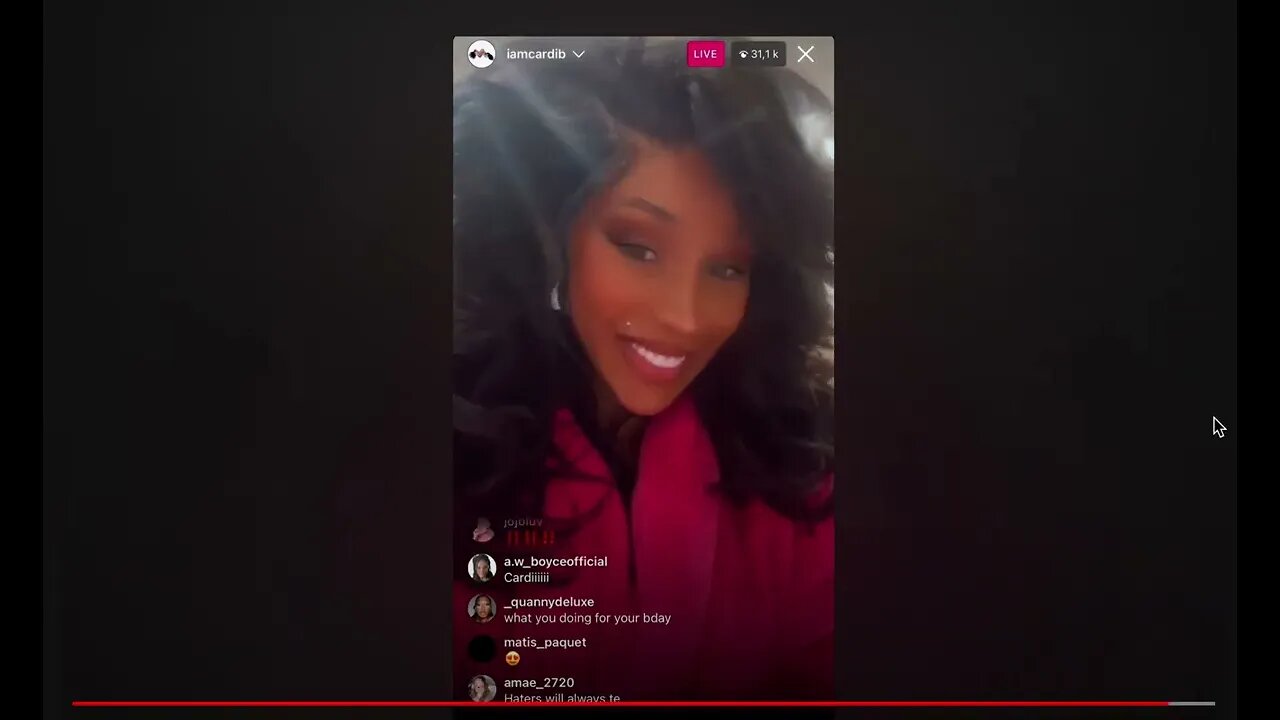 NOT CARDI B DOING THE MUTE CHALLENGE LMFAOOO ICONIC😭😭😭 Cardi B with a message via Instagram live. 👀