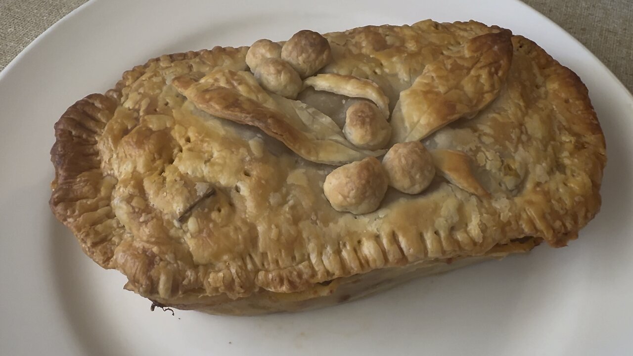 Slow Cooked Lamb Pie With Chef