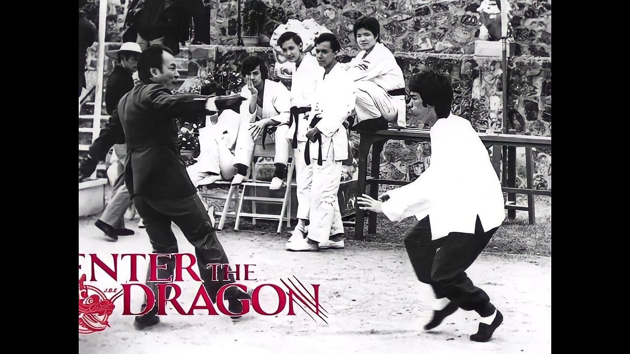 Cross kick Studio Films Bruce Lee Enter the Dragon