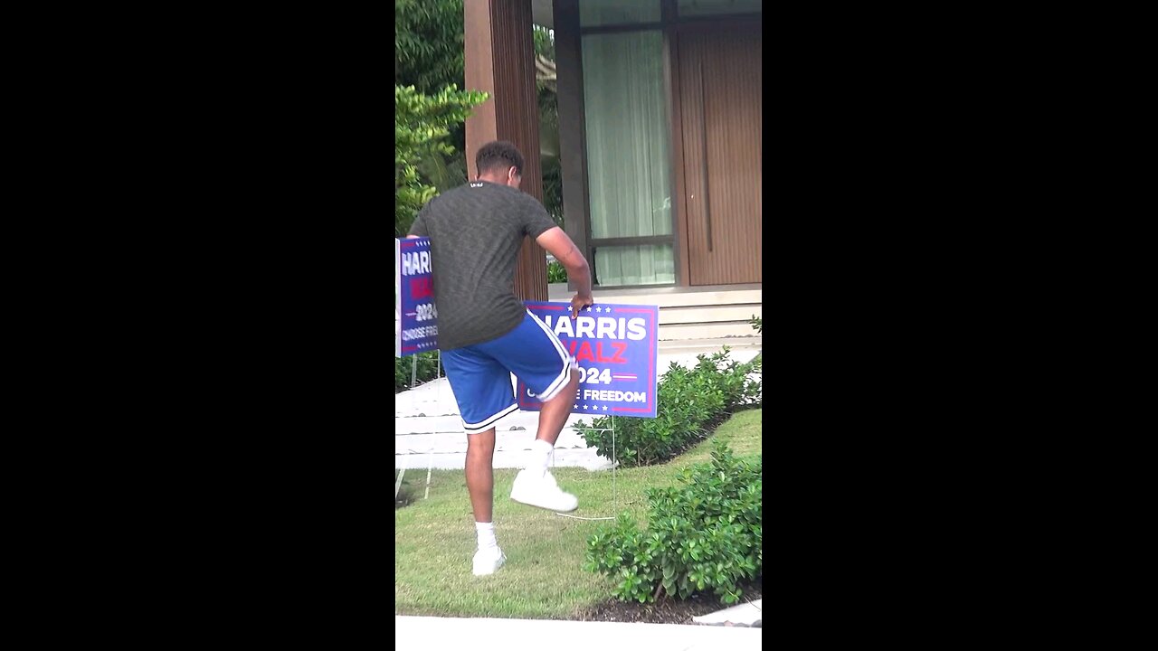 I'm voting 🗳 goes Wrong 😂🤣
