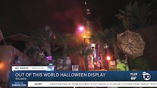 Out-of-this-world Halloween display in Rolando