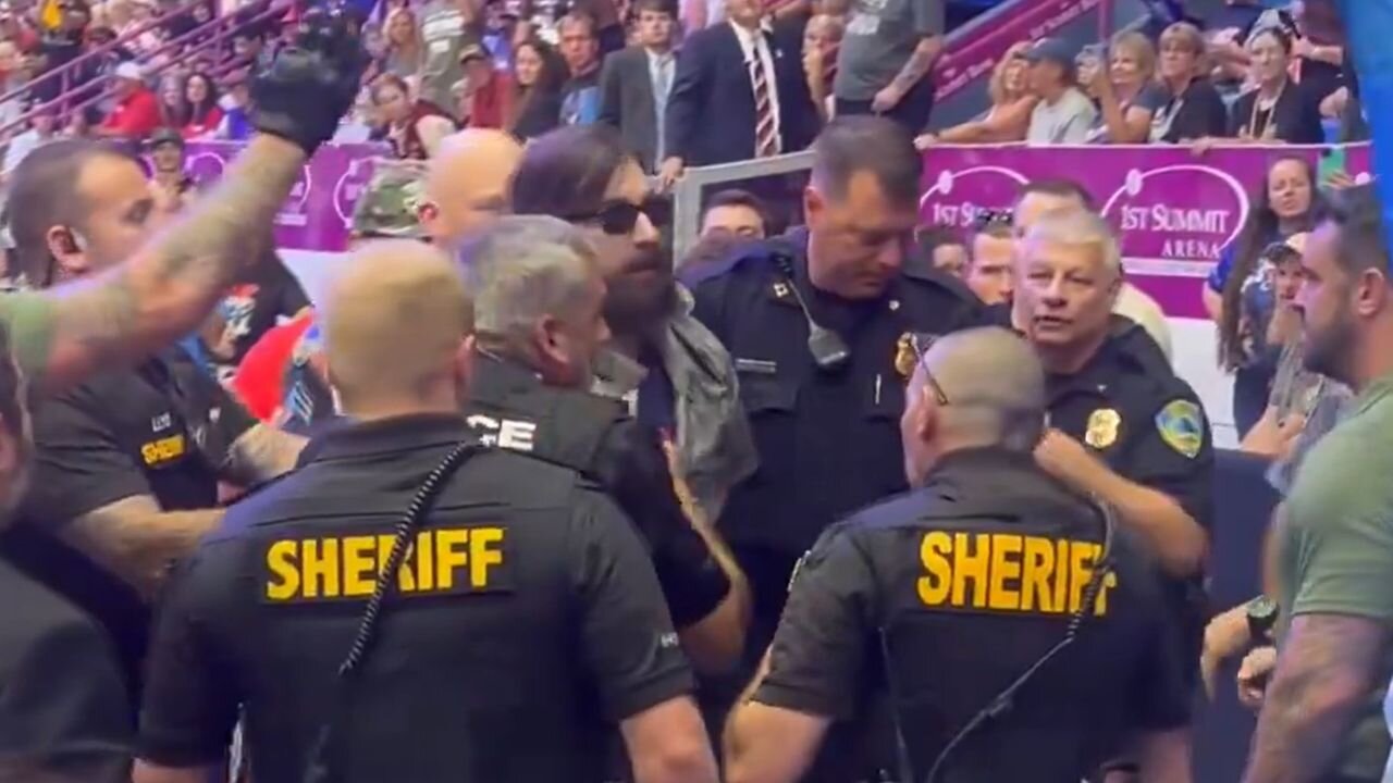BREAKING: Chaos At Trump Rally - Police Wrestle Man Storming Stage