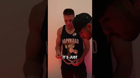 STEVEWILLDOIT Casually Picks Up Some New Jewelry!!