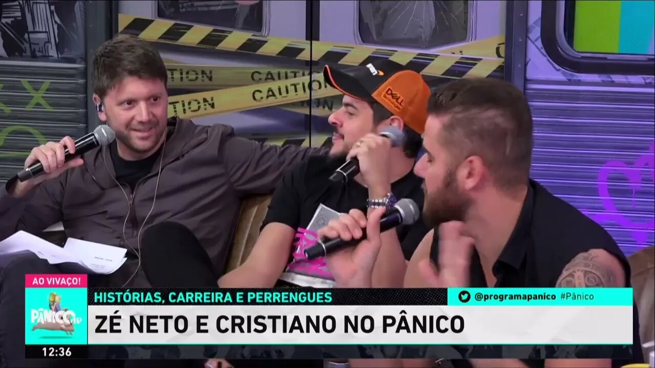 ZÉ NETO EXPÕE CORNO NO PALCO E É PROCESSADO PELO CHIFRUDO