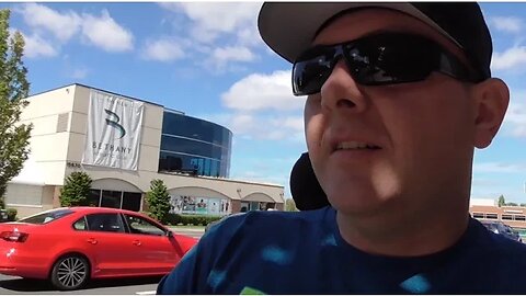 VLOG 113: Your kind 'aint welcome here!