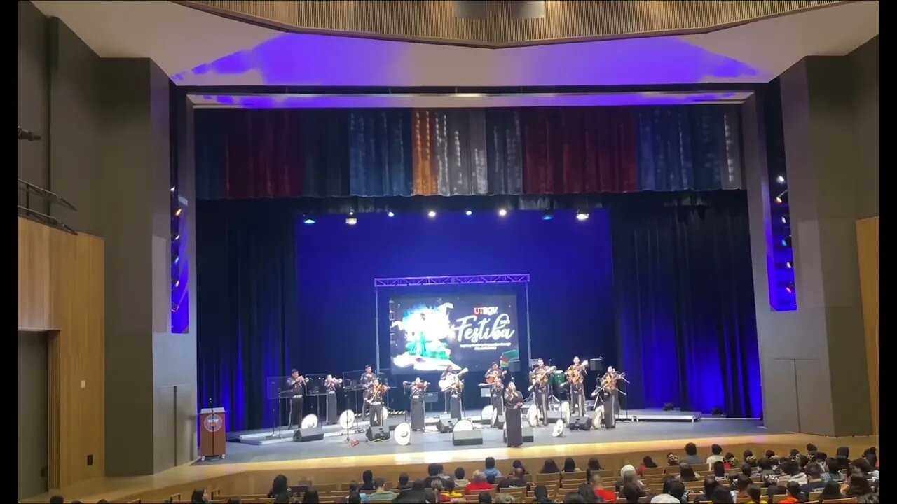 Valley View High School Mariachi Sol de Oro FESTIBA 2022