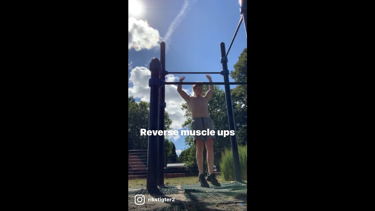 Reverse muscle up