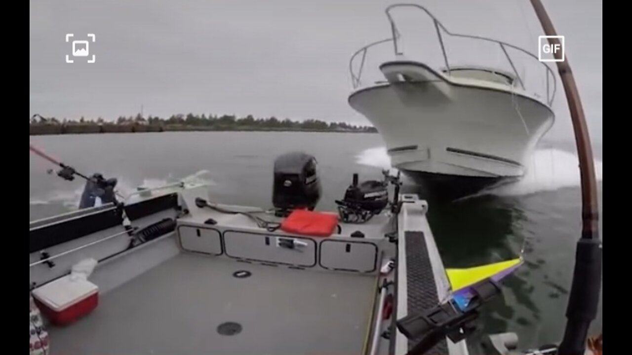 See this How the Fishing Men escaped at the last moment when the speedy boat crashed 😨😰😲😨