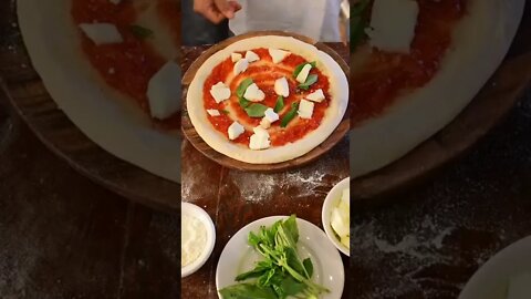 Sunday Pizza Time tiktok patriziasrestaurants