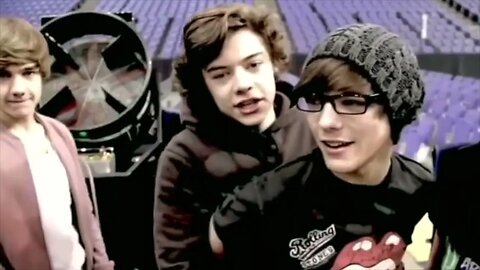 Larry Stylinson body language compilation