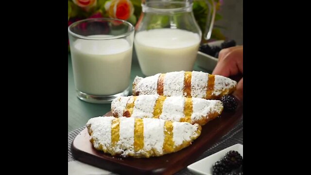 Blackberry and Cheese Empanadas