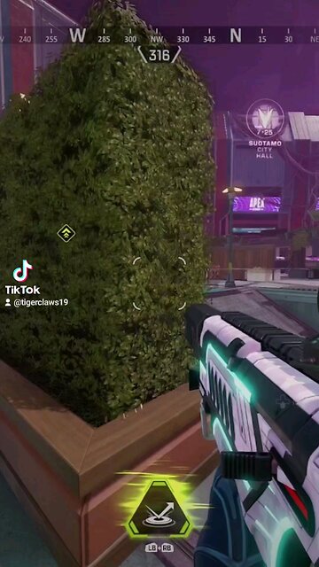 Gotta keep em separated. #apexlegends