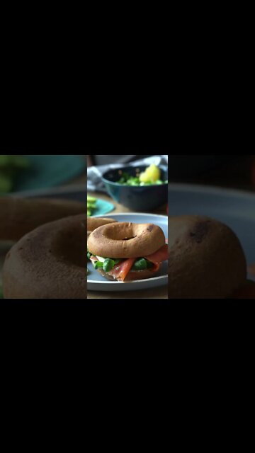 Smoked Salmon Bagel | The Perfect Easy Recipe