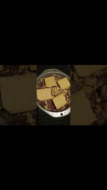 fudge in Graham cracker crust