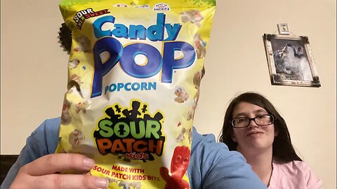 We try sour patch kids popcorn￼- FOOD REVIEW.