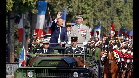 Macron se fait huer lors du défilé du 14 Juillet !!!