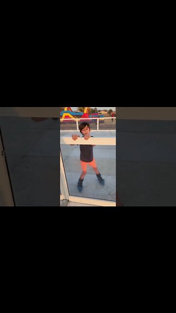 Ice skating in Arizona?!?