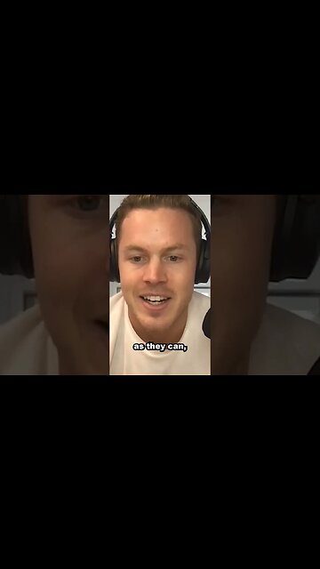 Be Strategic When Applying For A Credit Card! #MakingBank #S7E37 #shorts