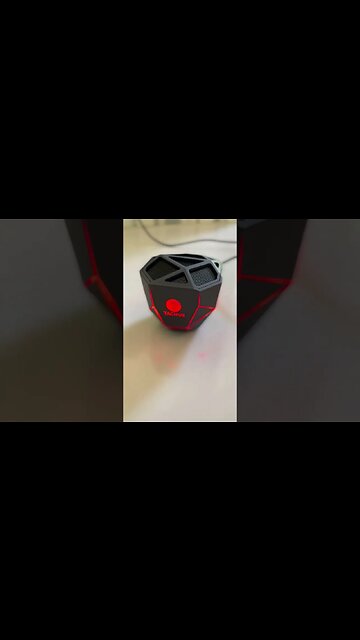 Xoopar Geo Speaker Desktop Skeletal-Lighted Wireless Speaker