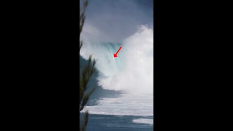 One giant wave two humans and everything goes horribly wrong