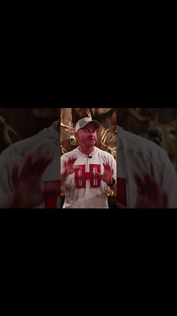 Iowa BUCK LEAPS during muzzleloader season #deer #deerhunting #hunting #shorts