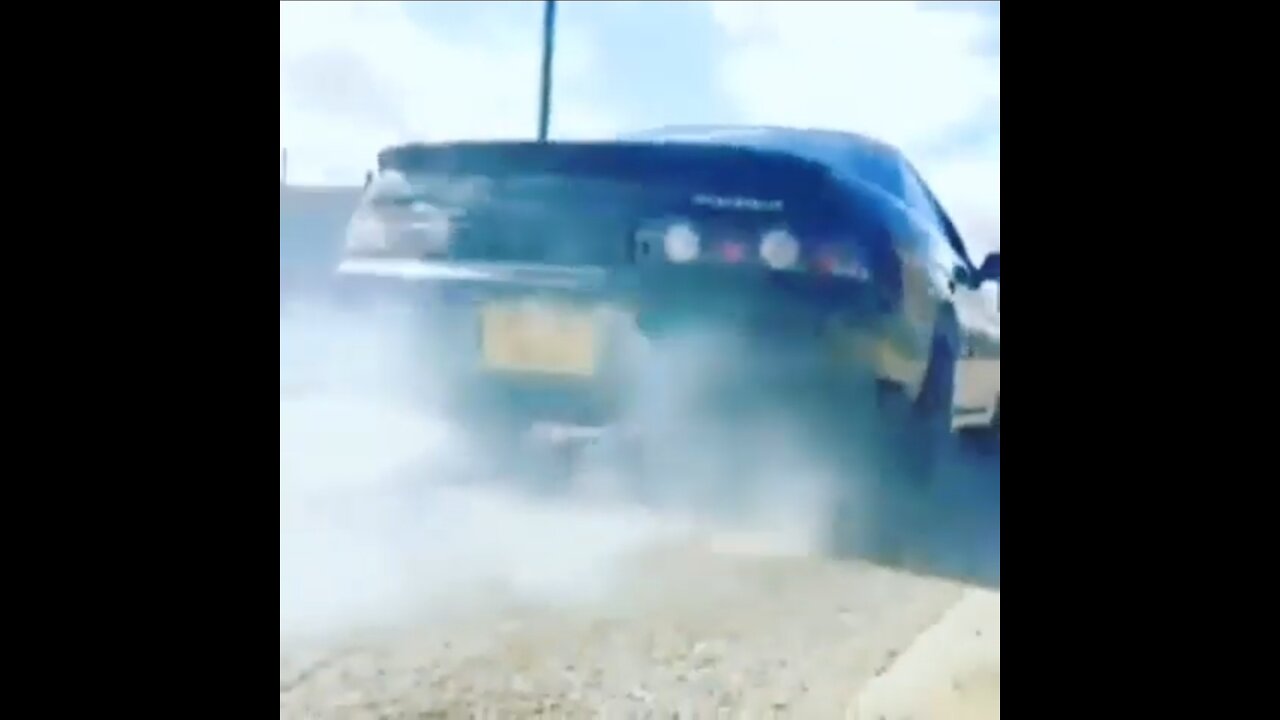 Toyota Soarer 1JZ Rolling Burnout