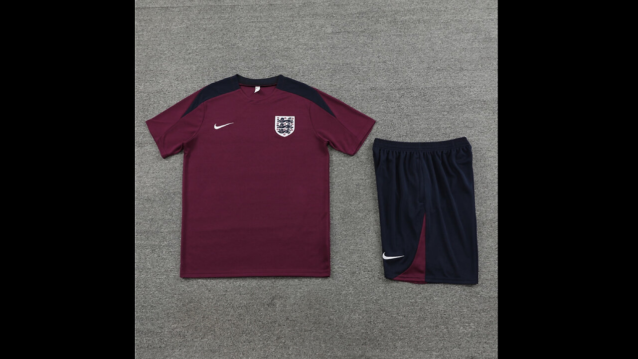 👉🏻⚽️ 2024/25 England Adult Red Short Sleeve Training Kit