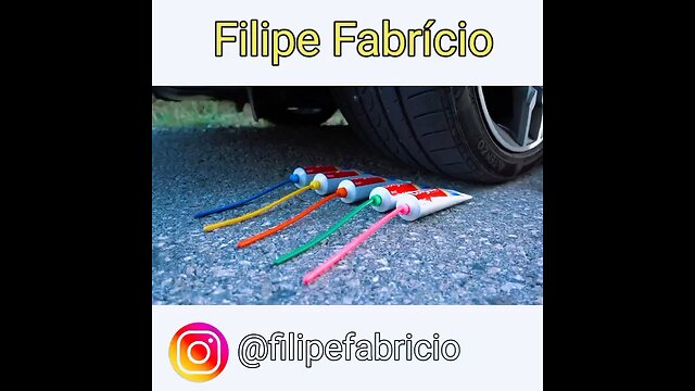 Esmagando coisas crocantes e macias de carro! EXPERIMENTO Carro vs JELLY