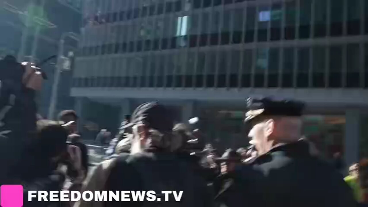 "Close the border!" A Hispanic NYC Trump supporter confronts the group of illegal immigrants