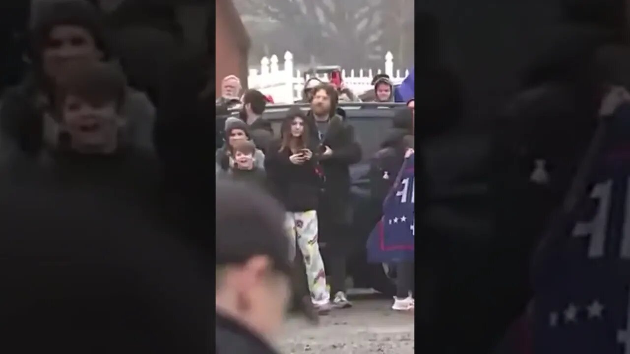 Trump gets showered in love by East Palestine residents