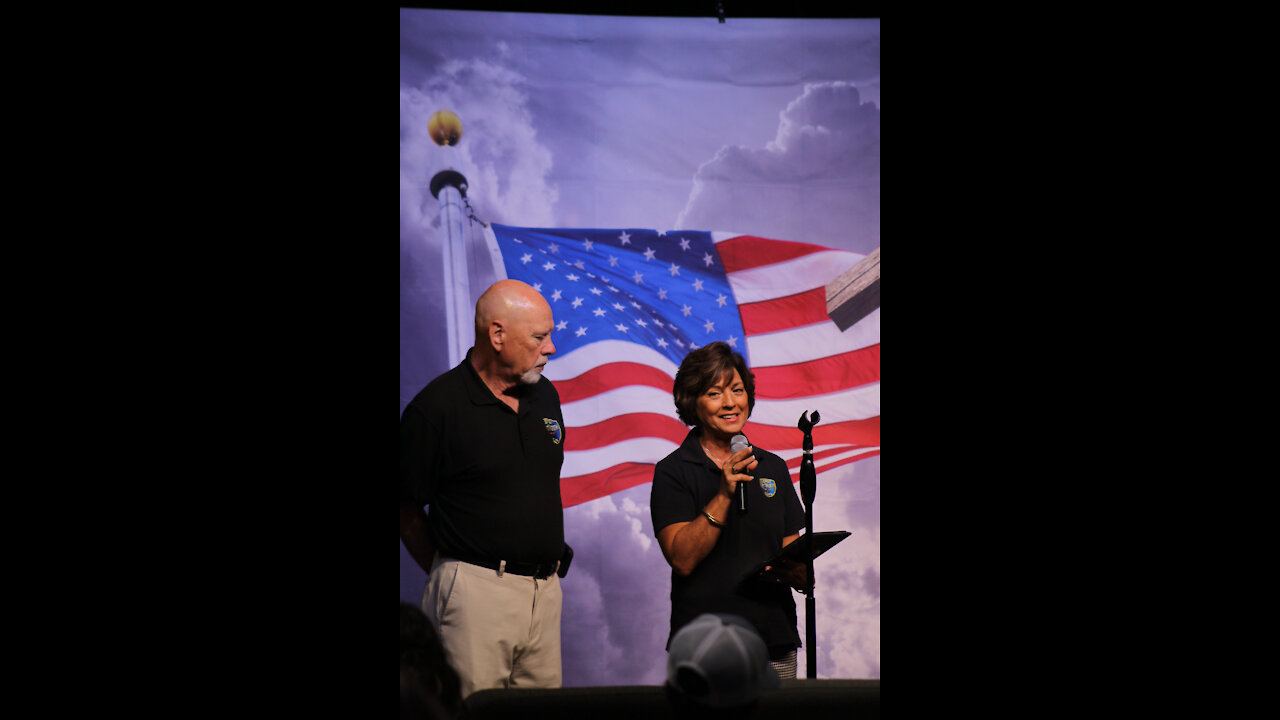 Salt & Light Award Presented to Robin & Jonas Bohlin