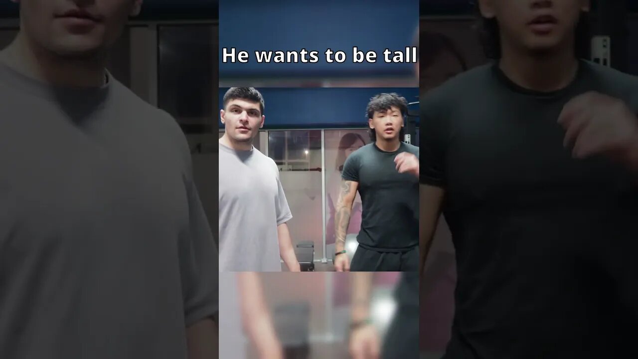 Guy thinks he's tall #shorts #aestheticmotivation #bodybuilding #aesthetic
