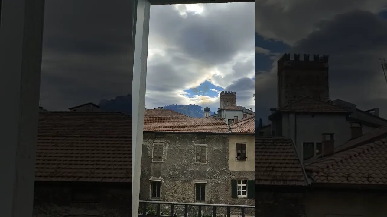 Fighter Jets showing off over Trento