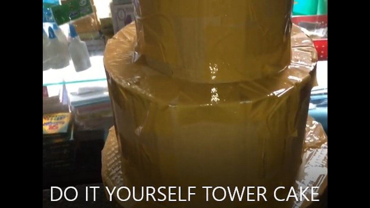 DIY Tower Cake 🎂