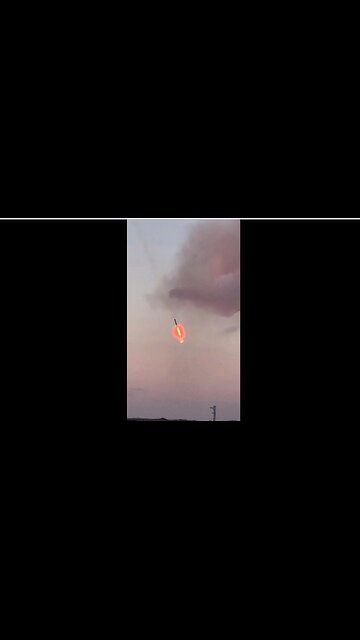 Elon Musk SpaceX pulls off unprecedented feat! Grabs descending rocket w/mechanical arms