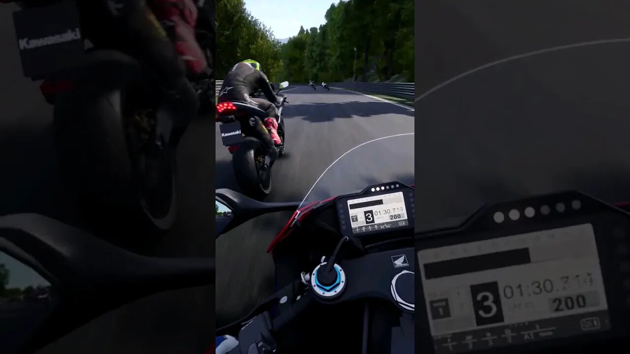 Honda CBR 1000 RRR Fireblade Nürburgring showdown