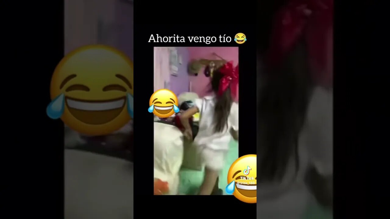 Poor girl🤣🤣🤣
