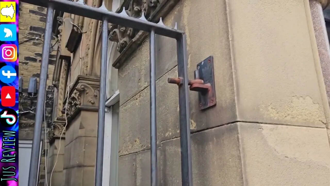 Locked Up Gate With A Geocache