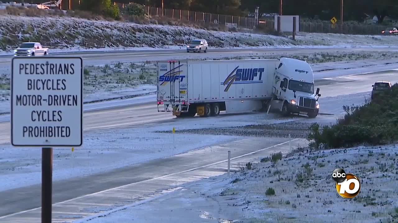 Truck spins out on I-8 in Alpine area