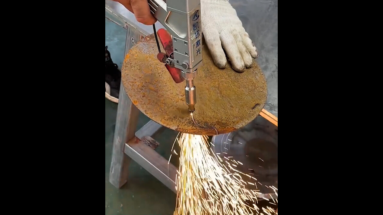 Here's what welding looks like...