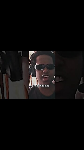 Penguinz0 Made A Mistake Showing His Gun!!