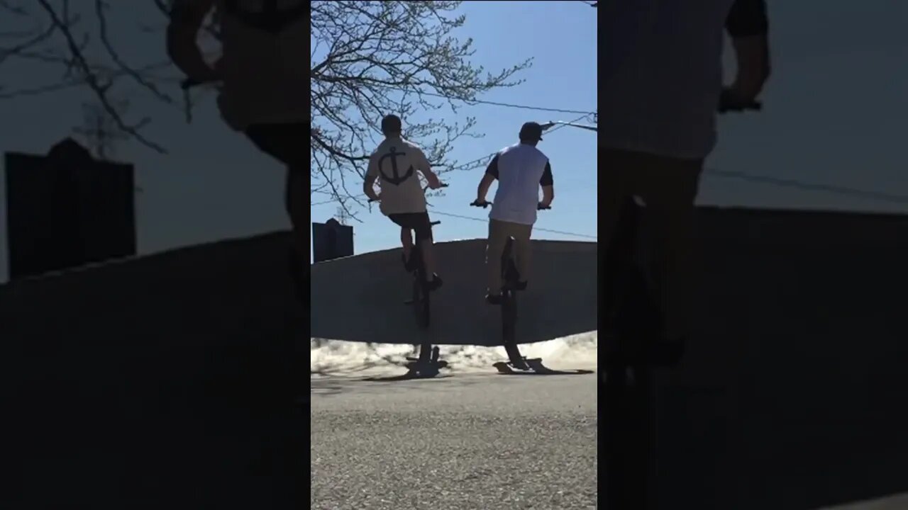 Synchronized Bmx οΏΌπ―ββοΈπ #short