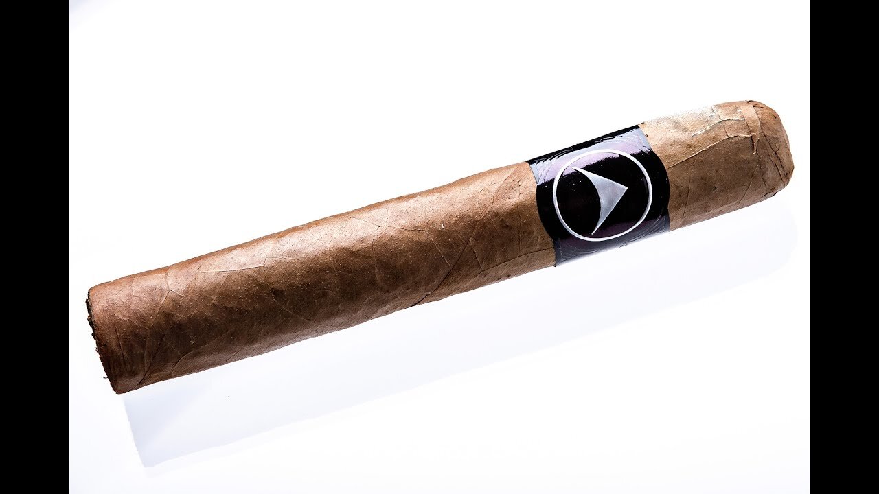 CAO Last Stick Standing A Blend Cigar Review