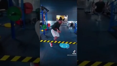 Tri delta’s love feeling my hair 👑