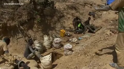 Exposing The Inhumane Conditions Of Burkina Faso's Gold Mines