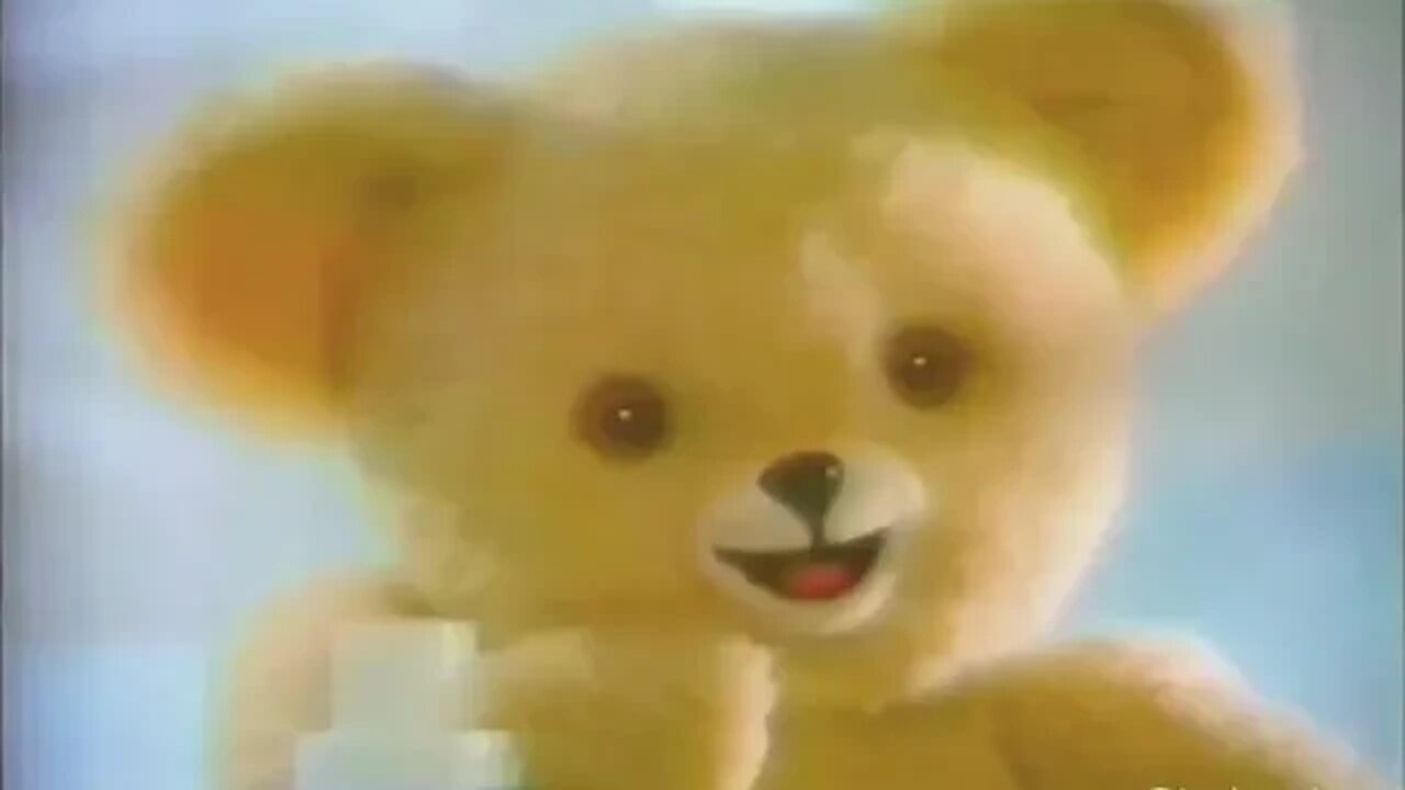 Creepy "Snuggle Bear Is ALWAYS Watching" 90's Commercial (1993 Lost Media)