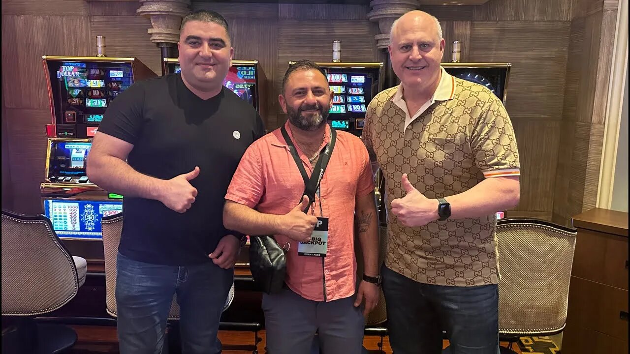 🔴 Massive Group Pull in Las Vegas @ngslot @mrmikeslots