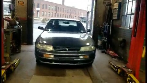 Lowering the R33 Skyline