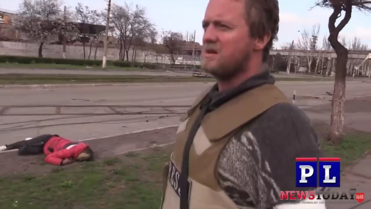 WARNING GRAPHIC Patrick Lancaster on a road of Death in Mariupol